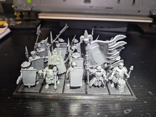 Old world warhammer - world, bretonnia