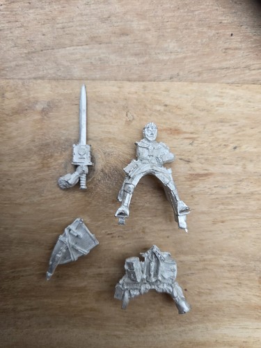 Warhammer bretonnian questing - bretonnian,