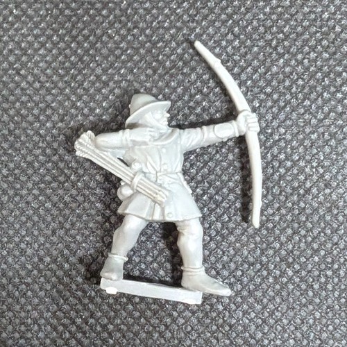 Wfb bretonnia peasant - bretonnia, archer