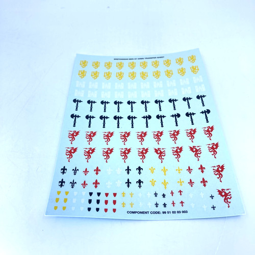 Bretonnian men arms - bretonnian,