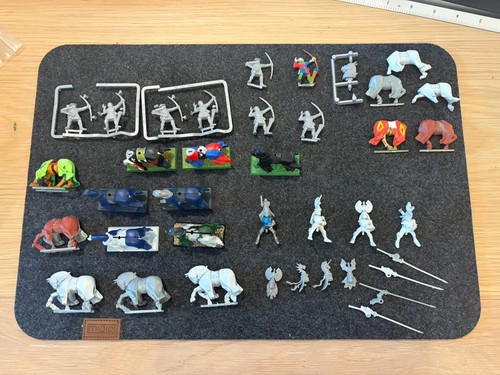 Bretonnian job lot archers - job, of